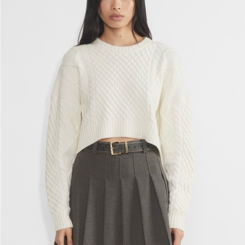 Aritzia Peggy Cropped Sweater
